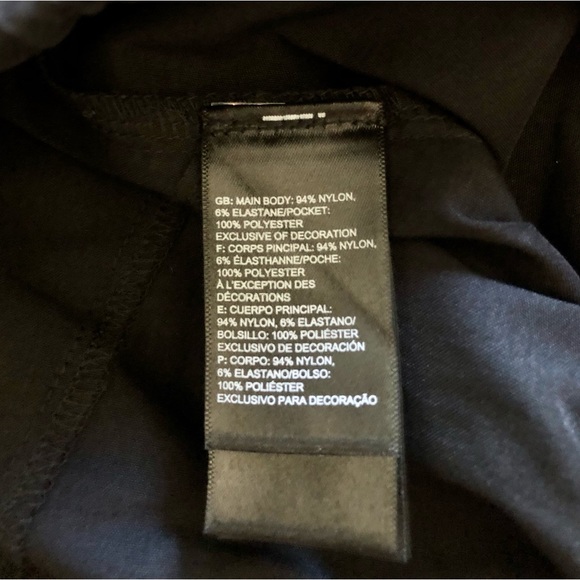 NWT The North Face Black Shorts - Picture 10 of 10